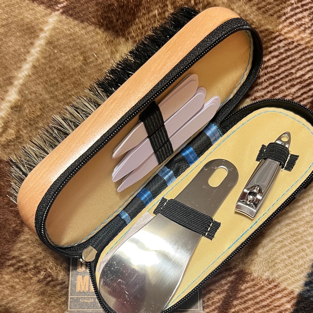 Nail kit & brush (hair removal) for men - Picture 8 of 8